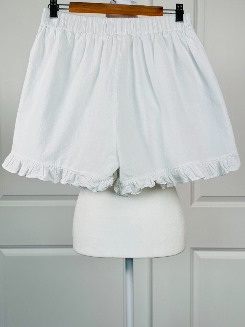 COMMENSE Pure 100% Cotton Ruffle Decor Shorts Set, Cream, Women's Size L - Picture 7 of 9